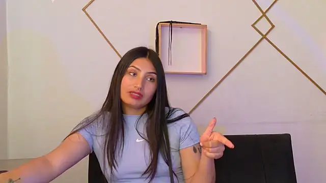 Linda_andrew's cam snapshot