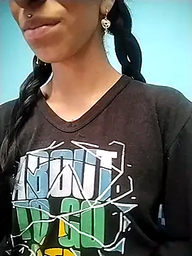 Alma_Kieran's cam snapshot