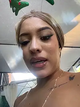 MystiqueXXX live sex cam