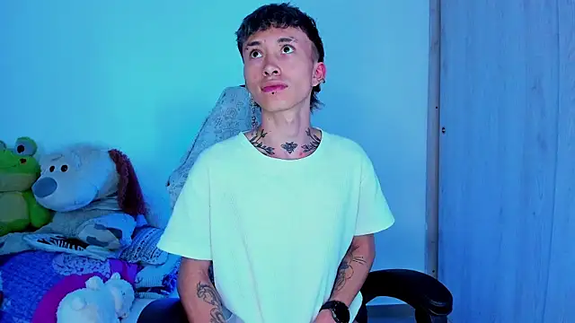 juniior_2311_ live sex cam