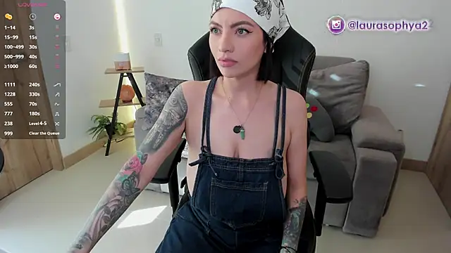 laurasophya's cam snapshot