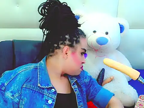 NharaBigCock live sex cam