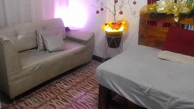 Yeseniaa25_ live sex cam