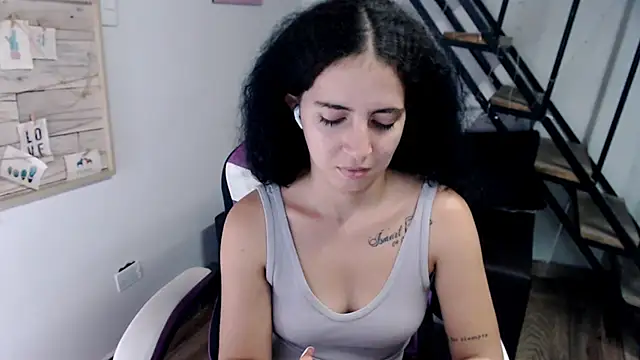 samantha_baby_'s cam snapshot