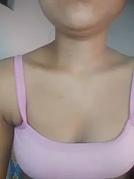 Charu0766's cam snapshot