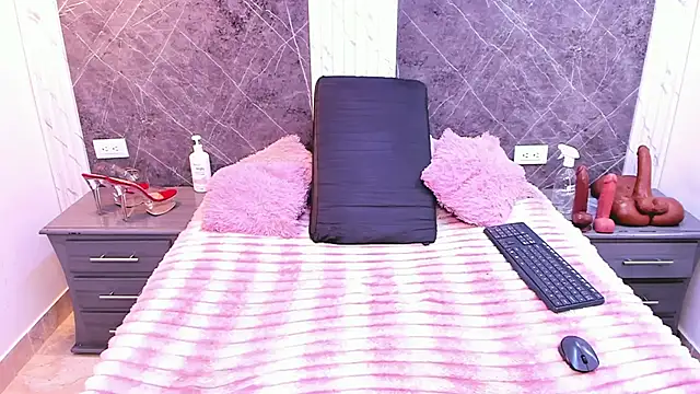 AndreaFletcher's cam snapshot