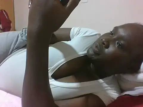 queen_aria19's cam snapshot