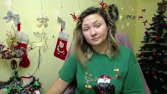 SallyVerda's cam snapshot