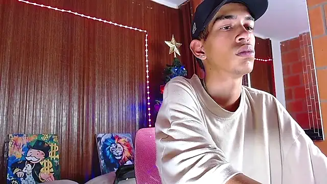 briamhoconor_xh live sex cam