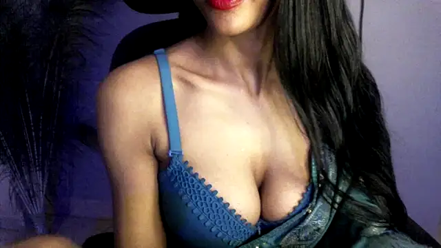 Sonia-silk's cam snapshot