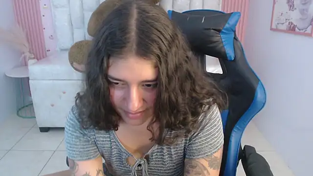 scarleth_sweet_s's cam snapshot