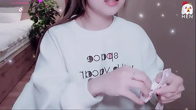 Hen-1m52 live sex cam