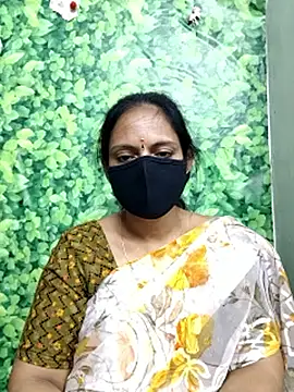 Queen-Neha's cam snapshot