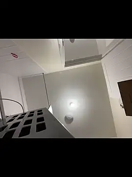 naughtybella05's cam snapshot