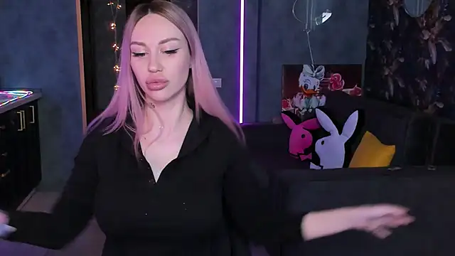 Blckmirrorr's cam snapshot