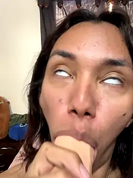 Nikol_Rang__ live sex cam