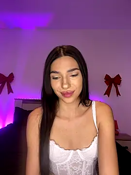 SashaLuvv's cam snapshot