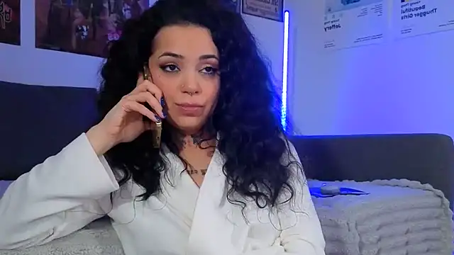 KiraQuinn1's cam snapshot