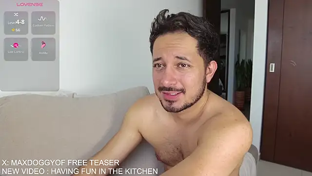 maxdoggy1 live sex cam