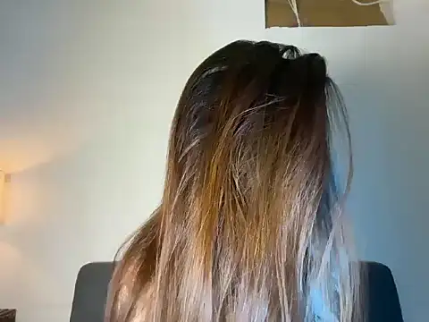 CassieSommereux live sex cam