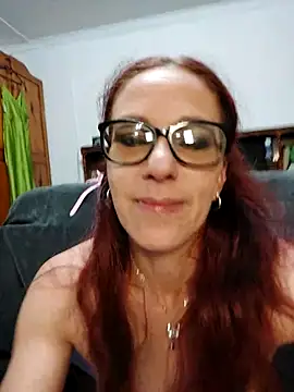 Hollbunny_Voxi live sex cam