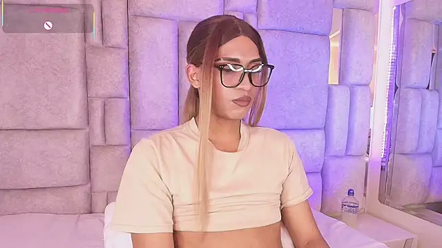 Dom_venena live sex cam