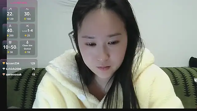 Belinda66 live sex cam