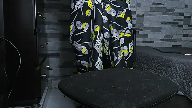 Dimitri_higth420 live sex cam