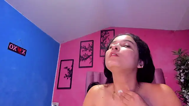 JustiinJazmin live sex cam