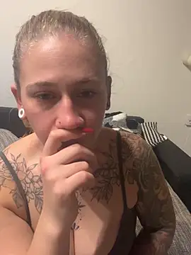 Antoniia69 live sex cam