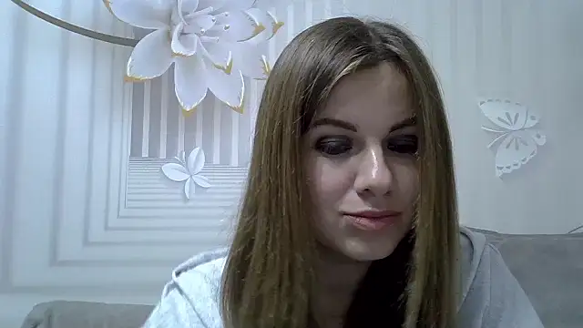 TinaFun4u's cam snapshot