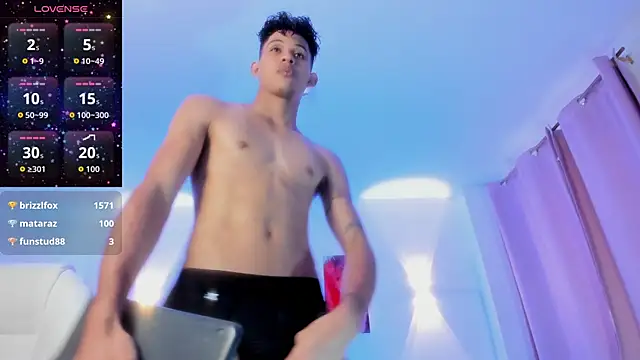 KamiSuarez live sex cam