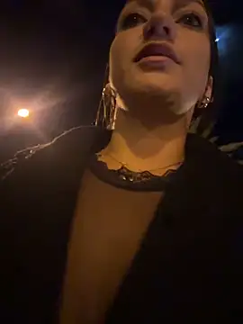 Ninabigtitied live sex cam