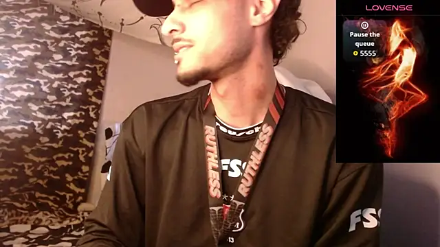 Apolo_S live sex cam