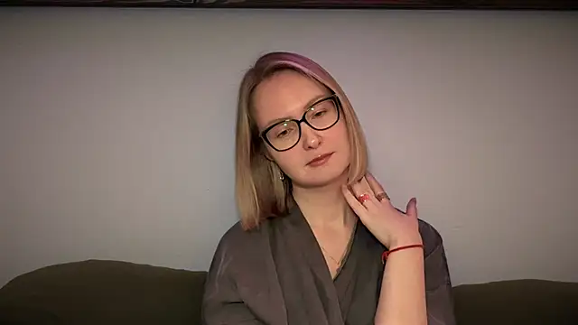 Kira_Elve's cam snapshot