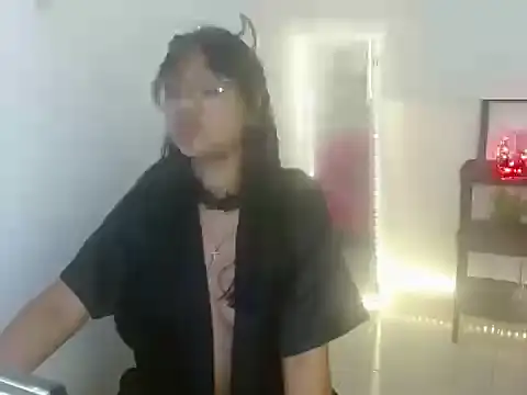 Shawnycarson's cam snapshot