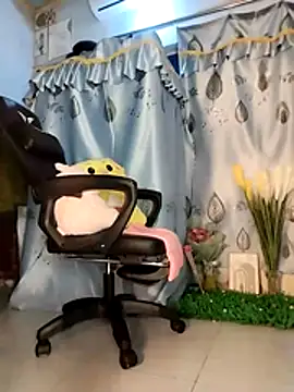 Lucy_limon live sex cam