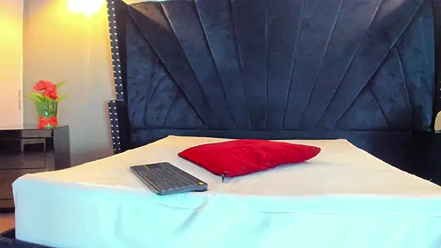 Luka_doncicc1 live sex cam