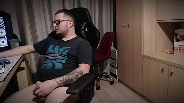 kevinnlovelly's cam snapshot