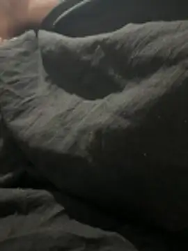 kelvin992's cam snapshot