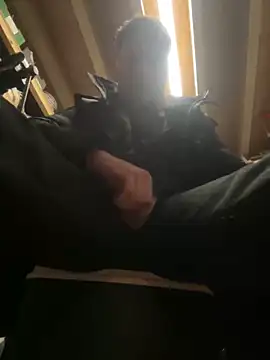 bart98geil's cam snapshot