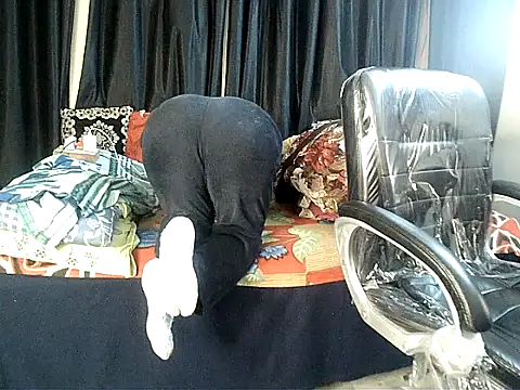 Anaconda-Mall's cam snapshot