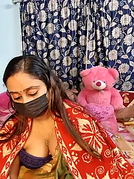 Cute-lusi's cam snapshot