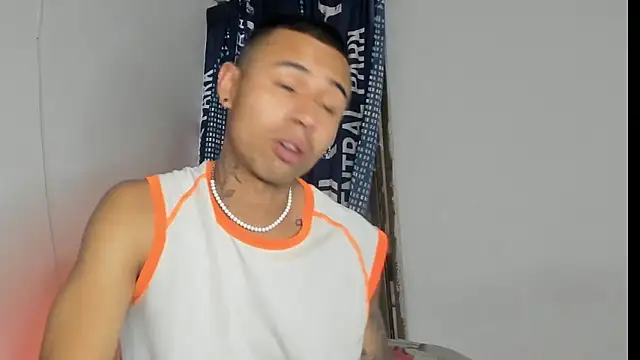 _Logan_Colton_'s cam snapshot