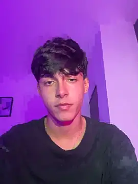 luccas_ferreira's cam snapshot