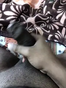 Deb_60's cam snapshot