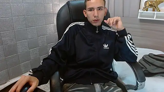 JackSwan18's cam snapshot