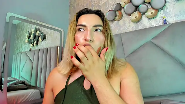 TomLondon_ live sex cam