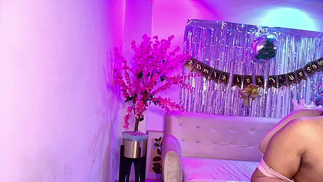 Anie_johnson's cam snapshot