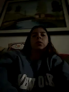 Cloew_Marz's cam snapshot